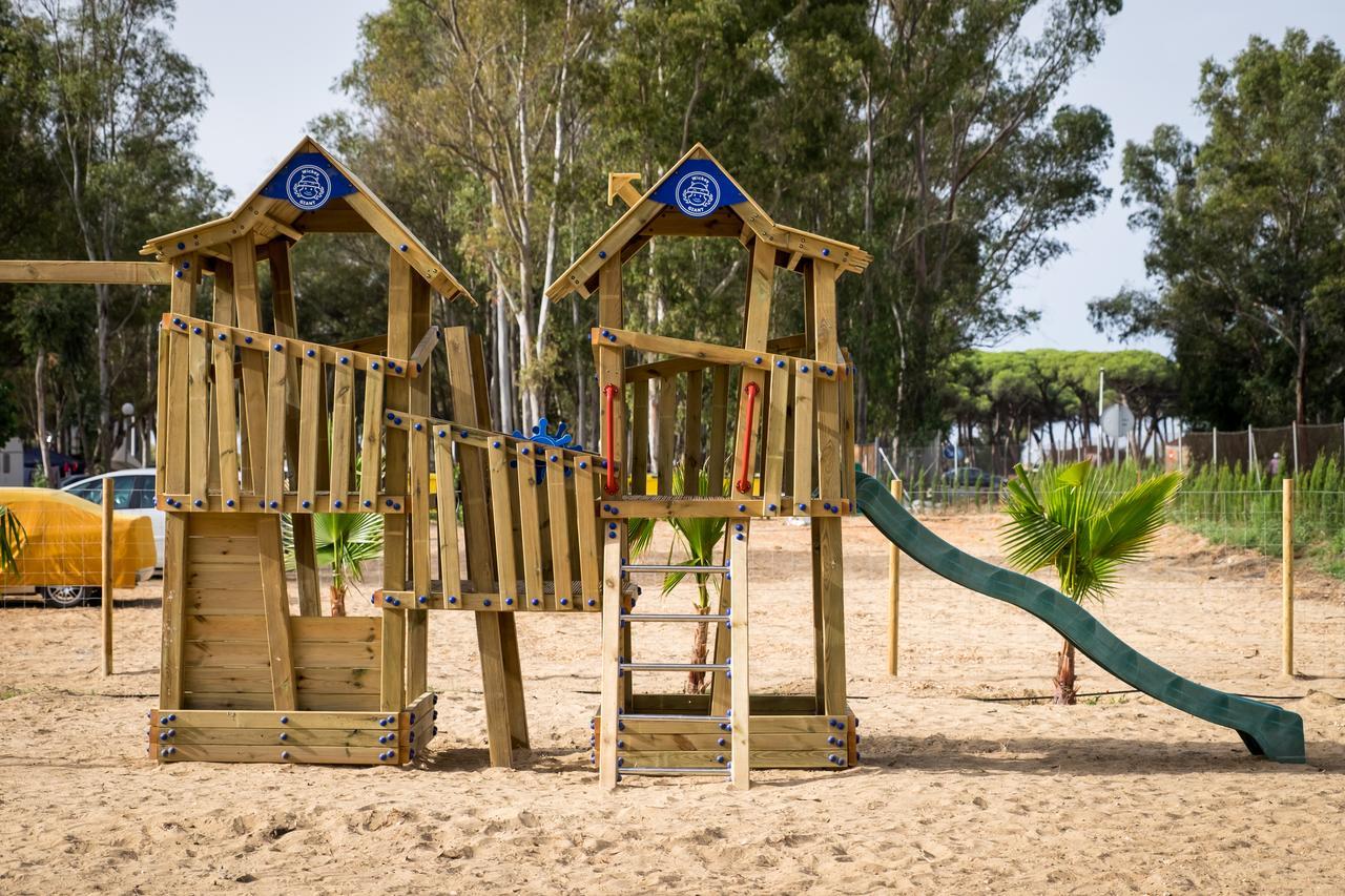Camping Playa Taray Іслантілья Екстер'єр фото
